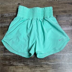 Nike Dri-Fit High Waisted Running Shorts Mint Green Size Small